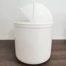 LIXEIRA  DE PIA 4L PLASTICO- BOCA DE PALHAÇO
