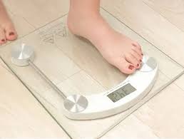 BALANÇA DIGITAL 180KG VIDRO TEMPERADO